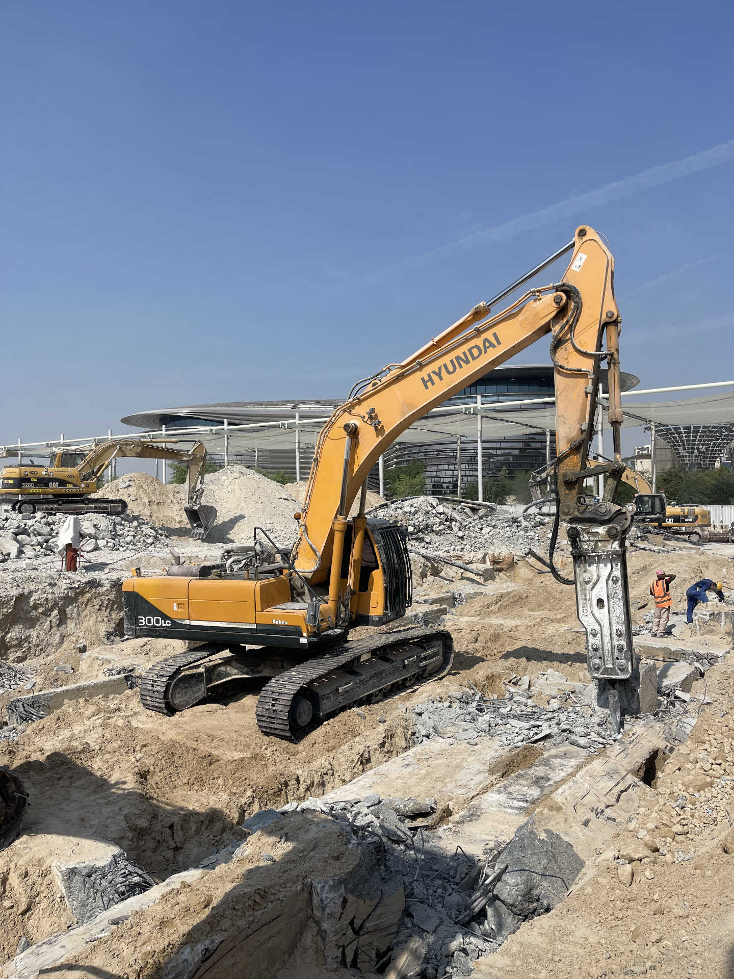 France Pavilion concrete breaking